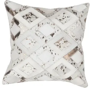 Декоративная подушка Kayoom "Spark Pillow" 40х60 см, слоновая кость/хром