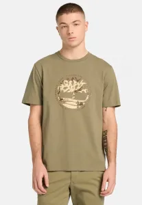 Футболка с графическим принтом в виде дерева и домика у озера. Timberland, Medium Green
