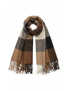 Мягкий вязаный шарф с бахромой и геометрическим узором коричневого цвета. Faera