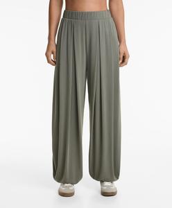 Эластичные брюки-дутыши из модальной смеси Oysho, средний хаки