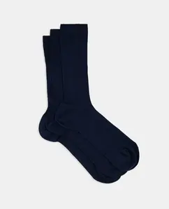 В упаковке три пары мужских носков НЕ ТЕГКИЕ Dustin, синий