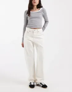 Джинсы Levi's Easy Dad цвета экрю