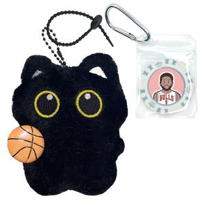 AIZIYUO Мягкая плюшевая игрушка угольный шарик черный кот играет в баскетбол плюшевый кулон высота 10,5 см