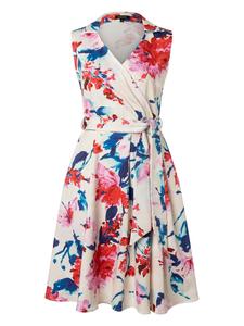 Платье до колена More & More