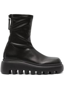 Vic Matie Saudi embossed-logo ankle boots, черный