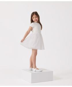 Платье с короткими рукавами