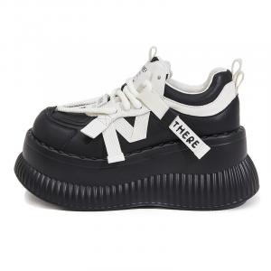 Кроссовки женские толстые низкие Milan Love Song, черный