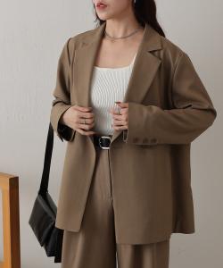 Двойной приталенный пиджак Colony 2139, цвет Beige