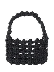 Сумка через плечо с узлом Kara, черный