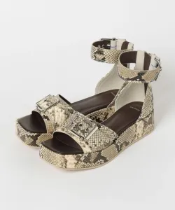 Плоские сандалии с двойной застежкой Jeanasis, цвет Python (10)