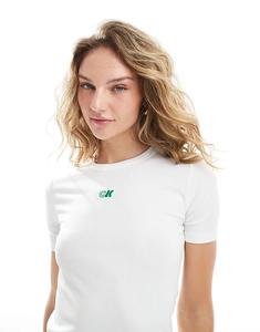 Футболка Calvin Klein Jeans Essential в рубчик белого цвета