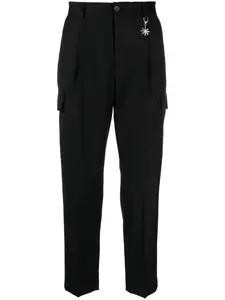 Зауженные брюки карго с подвеской-логотипом Manuel Ritz, черный