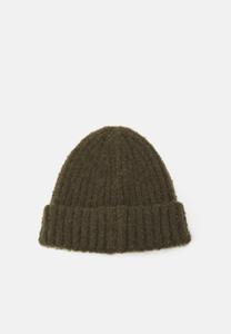 Шапка Pier One, темно-зеленый