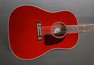 Gibson J-45 Standard - Вишня