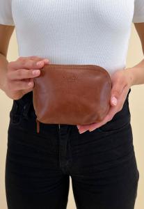 Косметичка LEO Gusti Leder, цвет honey brown