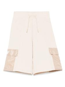 Emporio Armani Kids шорты карго с нашивкой-логотипом, нейтральный