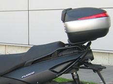 Крепление для верхнего кофра SHAD top master