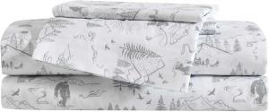 Комплект постельного белья Eddie Bauer Kids - Простыни Twin XL, устойчивые к пятнам, с подходящей(ими) наволочкой(ами), очень мягкие, идеально подходят для детской комнаты мальчика (белый цвет "Поход Бигфута", Twin XL), Big Foot Hiking White