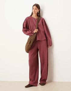 Широкие брюки-джоггеры ASOS DESIGN из интерлока с декоративными швами темно-розового цвета