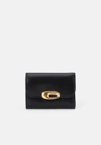 Кошелек Calvin Klein HARDWARE TRIFOLD WITH ZIP POCKET, Black
