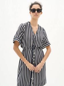 KilloIW мини-платье с V-образным вырезом и короткими рукавами в полоску InWear