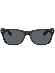 Солнцезащитные очки New Wayfarer Ray-Ban, черный