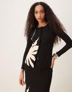 Приталенный кардиган Never Fully Dressed черного цвета с крупным цветочным принтом