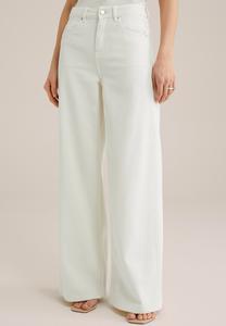 Расклешенные джинсы WE Fashion, кремовый