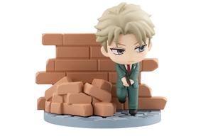 Spy x Family Anya Forger & Loid Forger бонусные подарки 7см FURYU, Loid Forger