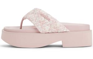 Шлепанцы женские Charles&Keith