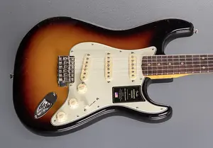 Fender American Vintage II 1961 Stratocaster - 3-цветный солнцезащитный распыл