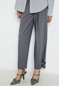 Однотонный декольте Calliope, Var Ultrablack