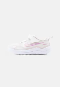 Кроссовки для бега по шоссе cosmic runner унисекс Nike Performance, Phantom/Light Magenta/Silt Red