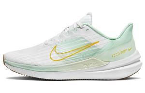 Женские беговые кроссовки Nike Zoom Winflo 9