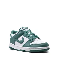 Кроссовки Dunk Low Spruce Nike Kids, зеленый