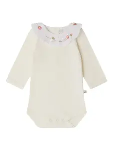 Боди с вышитым воротником-оборкой в июне Bonpoint, нейтральный