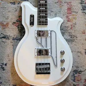 airline Аэронавтическая карта Eastwood Bass Long Scale с грифом из розового дерева 2010-х годов - белый