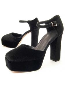 Туфли Salonnt5 черного цвета Montevita