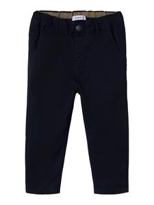 Брюки в темно-синем пиджаке name it