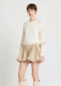 Применение толстовок Calliope, Crema