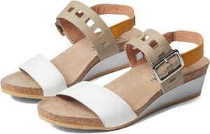 Босоножки Dynasty Naot, цвет White/Beige/Marigold Leather Combo