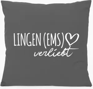Подушка для дивана Huuraa Lingen (Ems) в подарок, 40x40 см, с наполнителем из серо-стального хлопка Lingen (Ems), сувенир Hellweg Druckerei