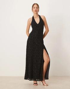 Платье макси Maya с вырезом халтер черного цвета