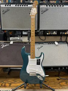 Fender Vintera II '50s Stratocaster с грифом из клена - океанский бирюзовый