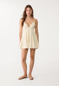 Сандалии FLAT Stradivarius, золотой