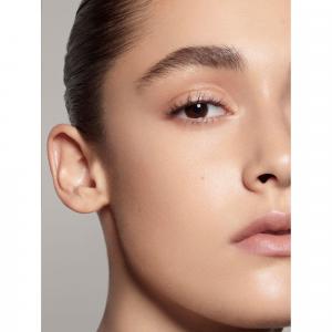 Консилер Skin Fetish: Sublime Perfection Full Coverage PAT McGRATH LABS, Light Medium 11 (light medium with peach undertones)