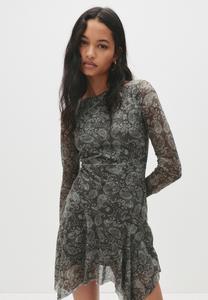 Платье PULL&BEAR PAISLEY ASYMMETRIC SHORT, Khaki