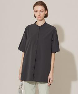 Рубашка с широким воротником из винтажной пряжи, пригодная для стирки.