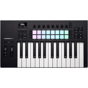 Клавишный контроллер Novation Launchkey 25 MK4