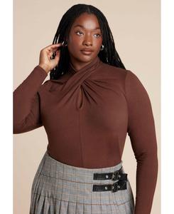 Женский топ больших размеров с вырезом-капелькой и драпировкой ELOQUII, Chicory coffee